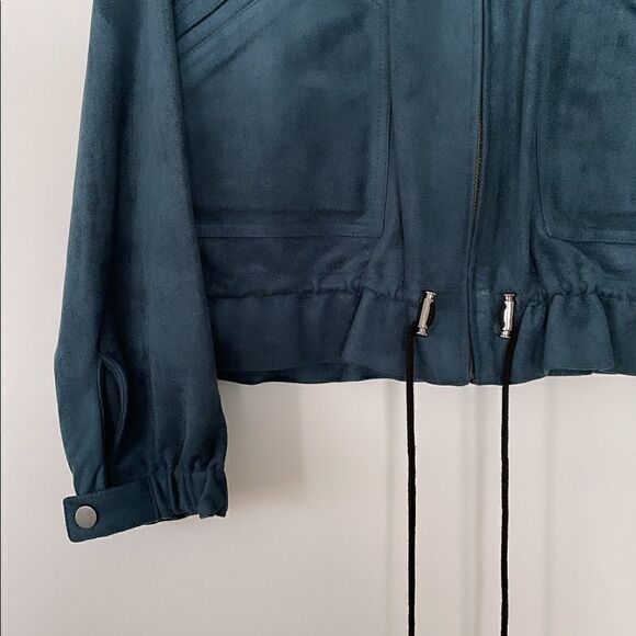 ⭕️ BCBGMAXAZRIA Set 2 Piece Jacket and Shorts Green Suede Small XS - Picture 4 of 10